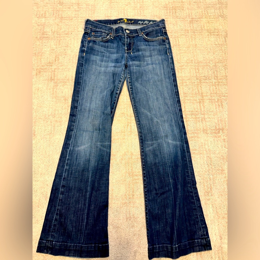 7 for all mankind Jeans Size 26- dojo flip flop